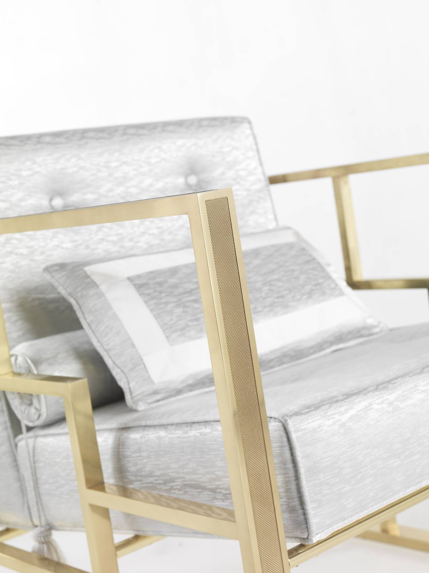 JC_EMILY_armchair_EMI-41_2017_06