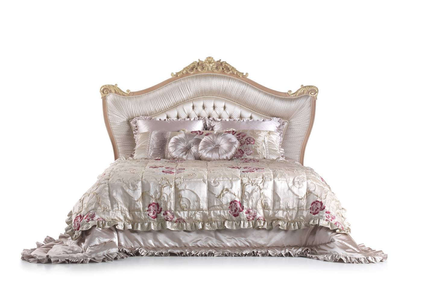 SCARLETT bed - Discover the epitome of luxury with the Domus collection by Jumbo Collection, fully custom made for tailor-made projects.