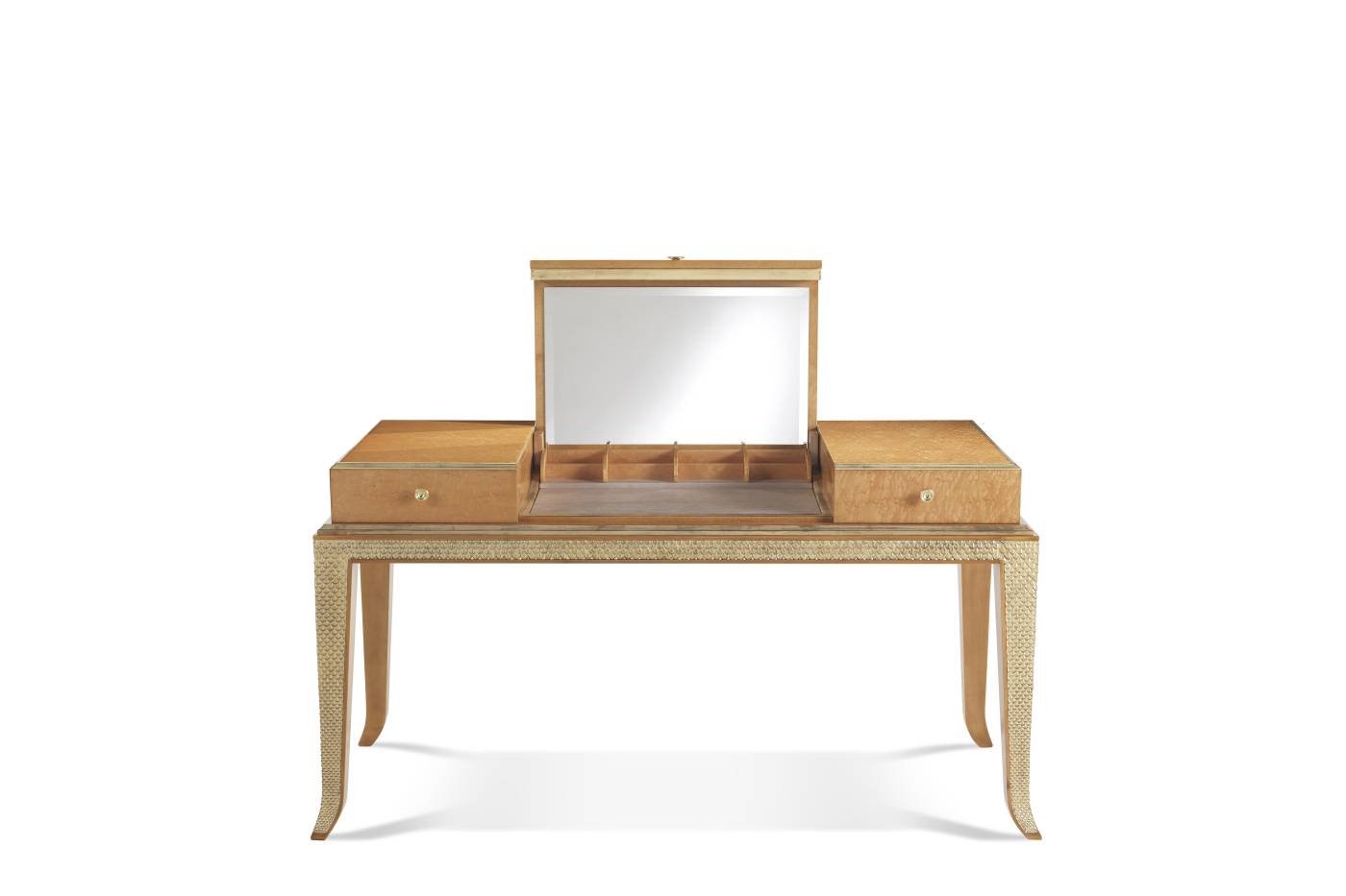 PLEASURE dressing table - A luxury experience with the Savoir-Faire collection and its classic luxurious furniture