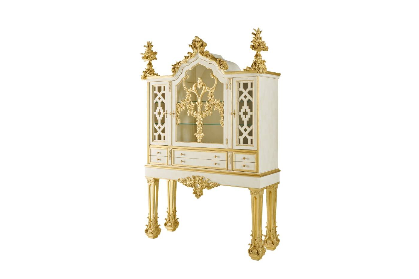 REGENCY showcase - quality furniture and timeless elegance with luxury Made in Italy classic day storage units of H&eacute;ritage collection.