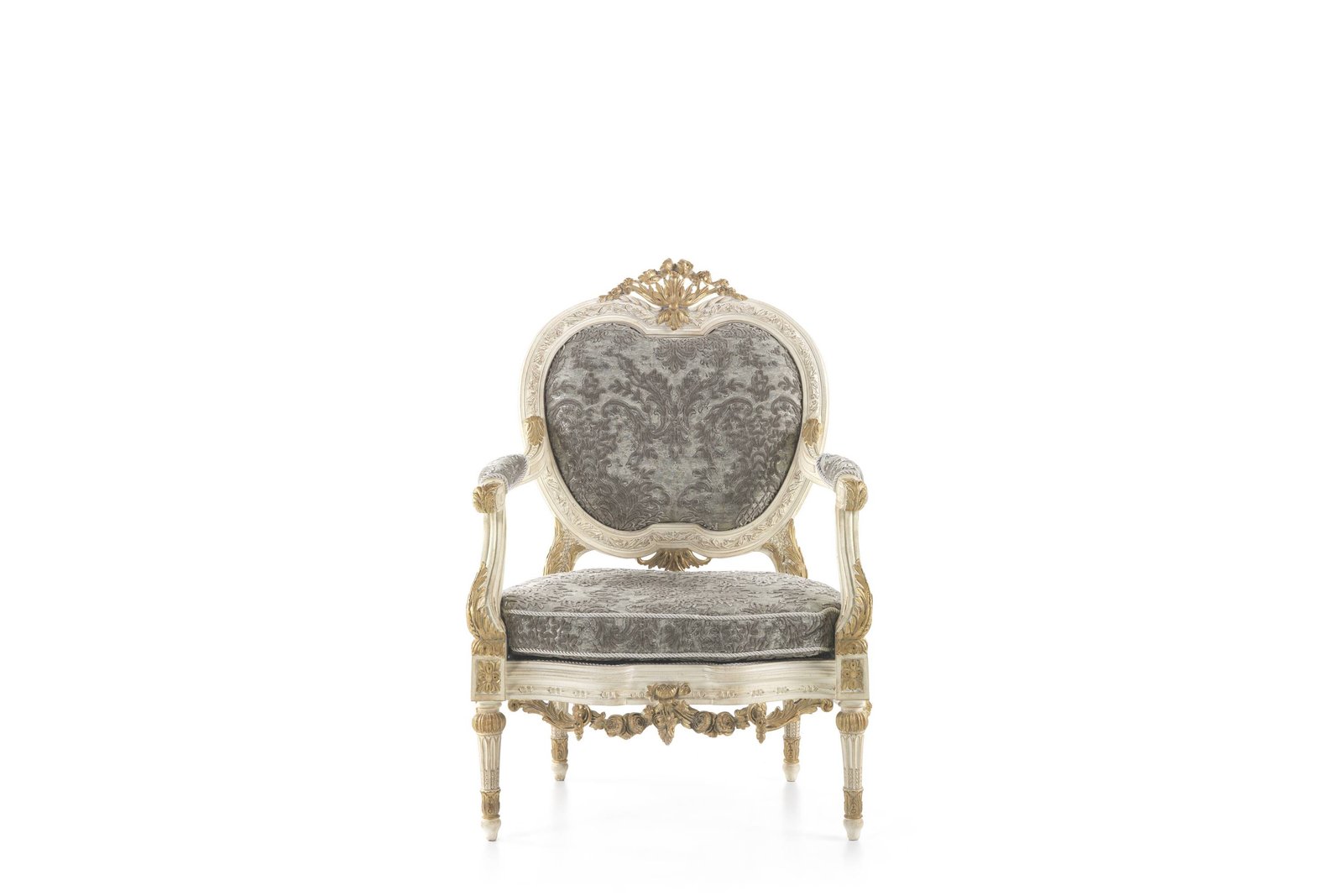 SCARLETT armchair &ndash; Transform your space with sophisticated Made in Italy classic armchairs.