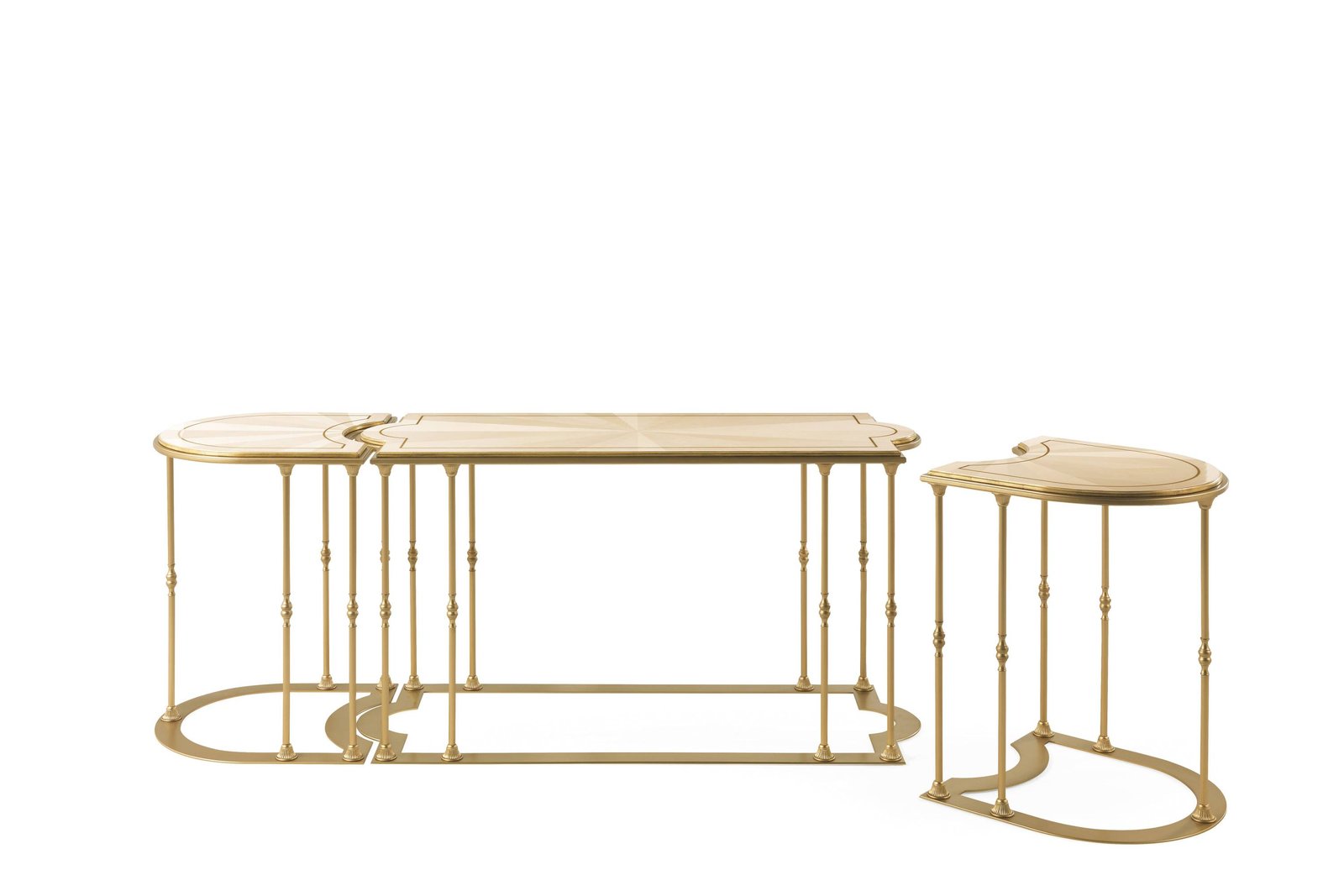 LUMI&Egrave;RE console - A luxury experience with the H&eacute;ritage collection and its classic luxurious furniture