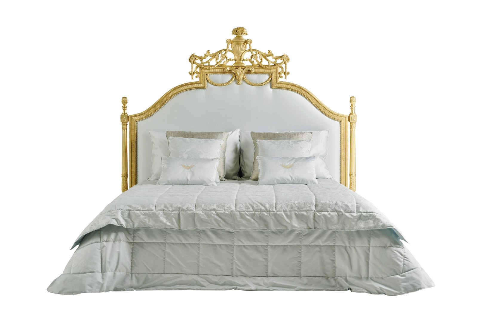 COURONNE bed - convey elegance to each space with italian classic BEDS of the classic H&eacute;ritage collection