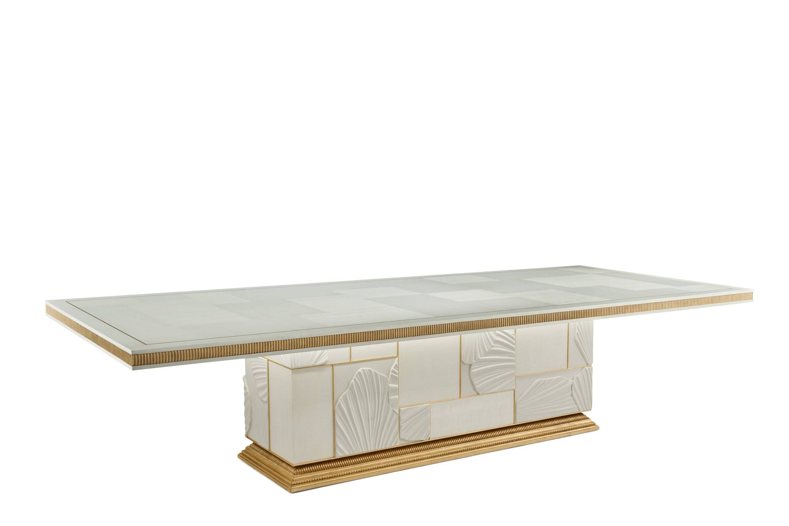 N&Eacute;NUPHAR dining table - Discover the epitome of luxury with the H&eacute;ritage collection by Jumbo Collection, fully custom made for tailor-made projects.