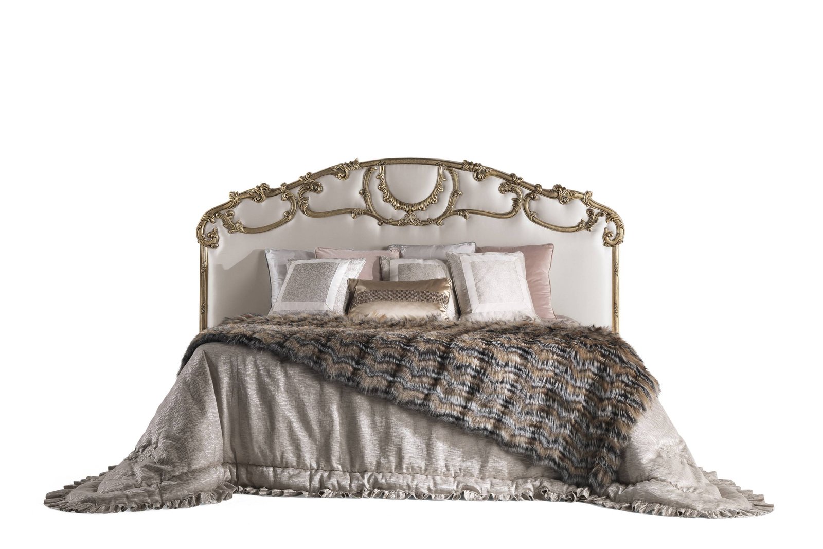 MADELEINE bed - Elevate your spaces with Made in Italy luxury classic BEDS.